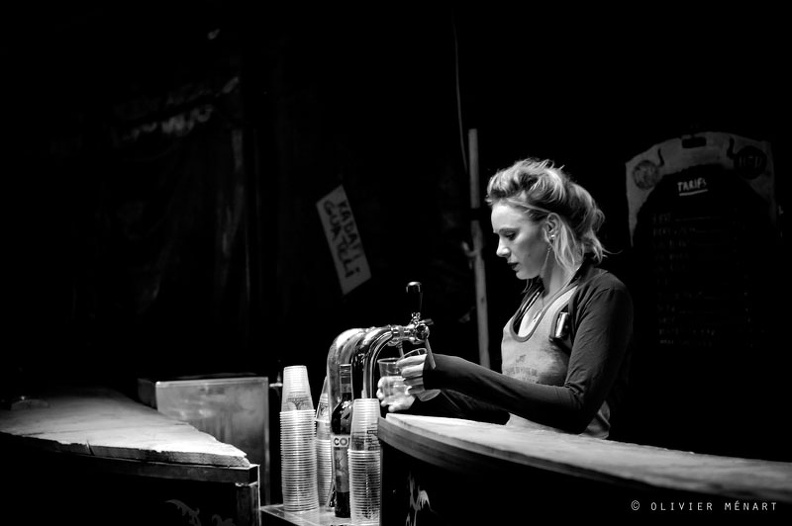 3011-La-barmaid-0465-800x532.jpg