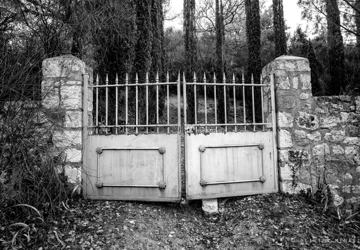 Le cimetière de Monjustin